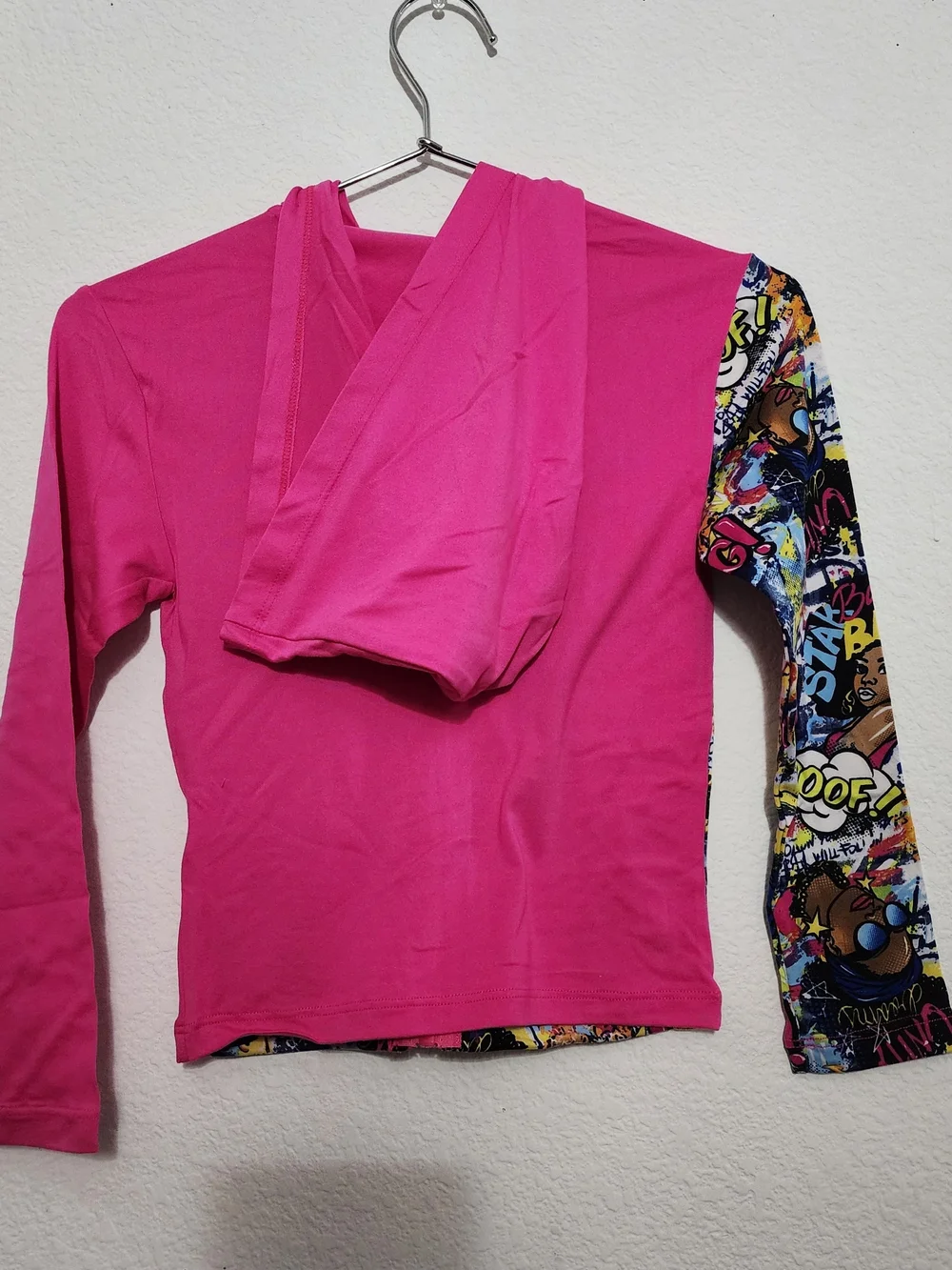 Fashion Nova Girls' Hot Pink Graphic Hooded Zip Jacket